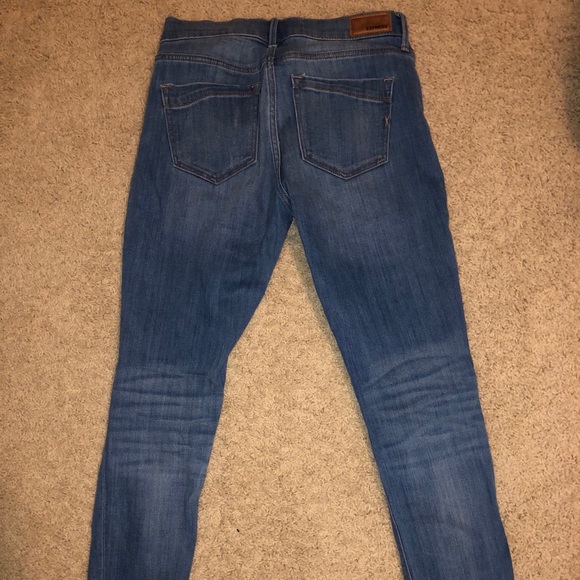 Express Jeans - Size 2 Regular, Mid Rise Stretch - Picture 3 of 4